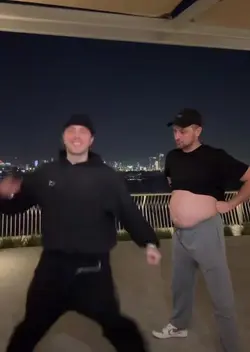 Добавьте клипы: 4