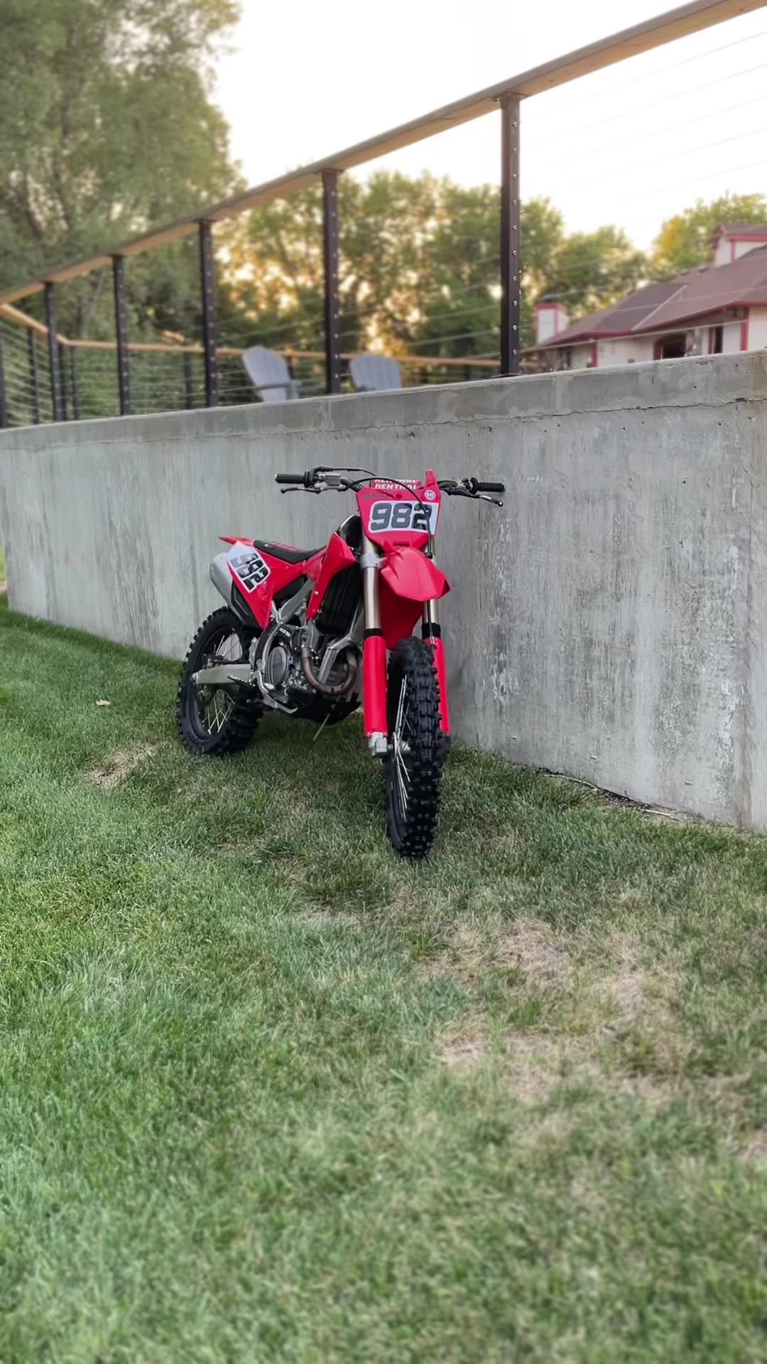Add 6 clips