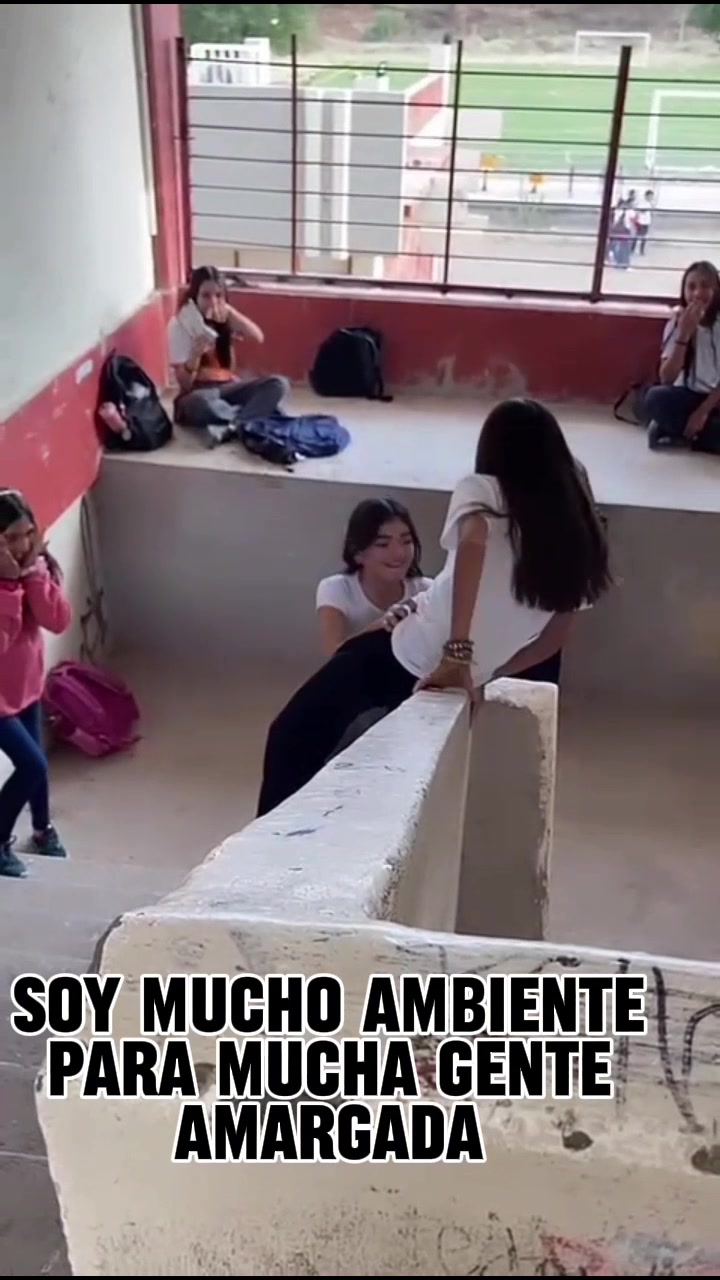 Agregar 8 clips