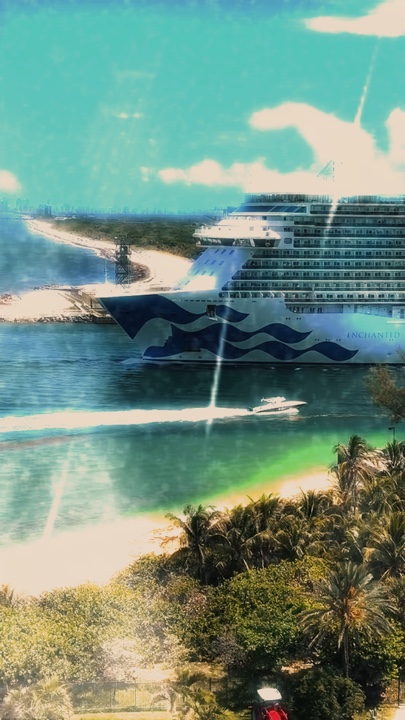 Kreuzfahrt-Urlaub