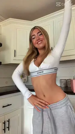 Cheerleader 