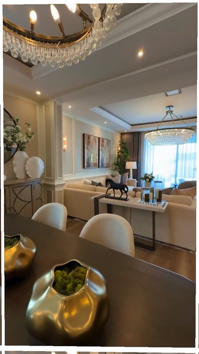 Real Estate Ads