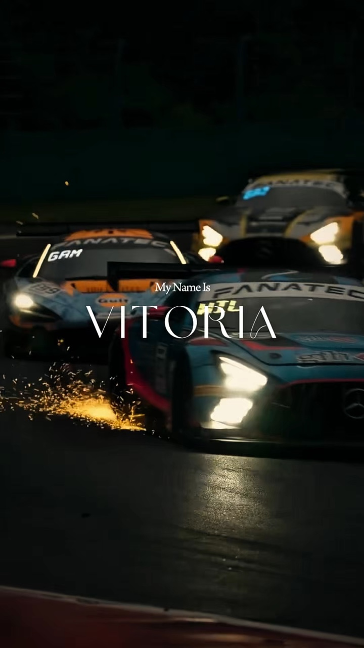 Racing car