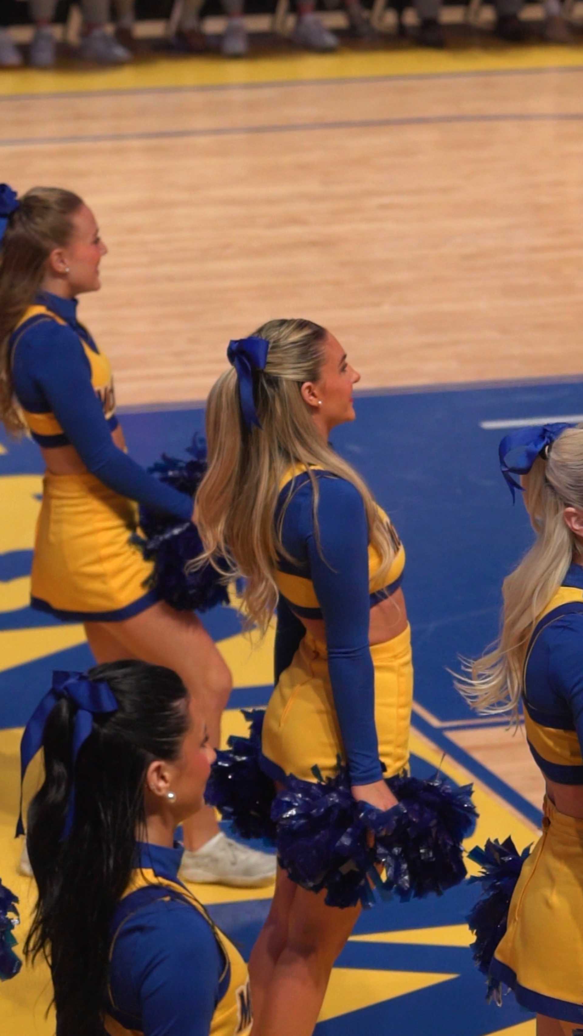 College Cheer 
