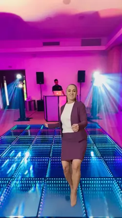 La presidenta baila