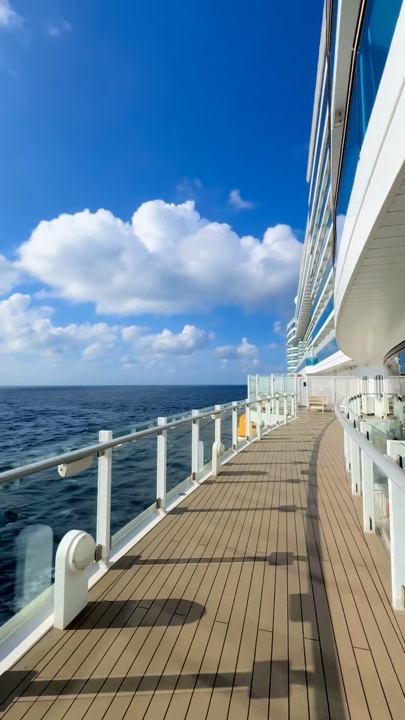 cruise vacation