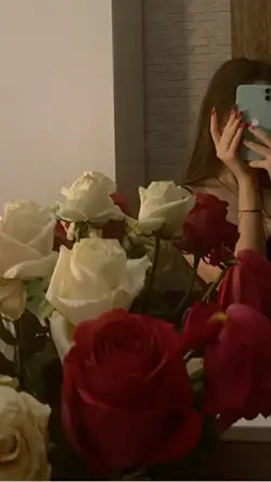 آیینه گر پرسد مرا🤍..