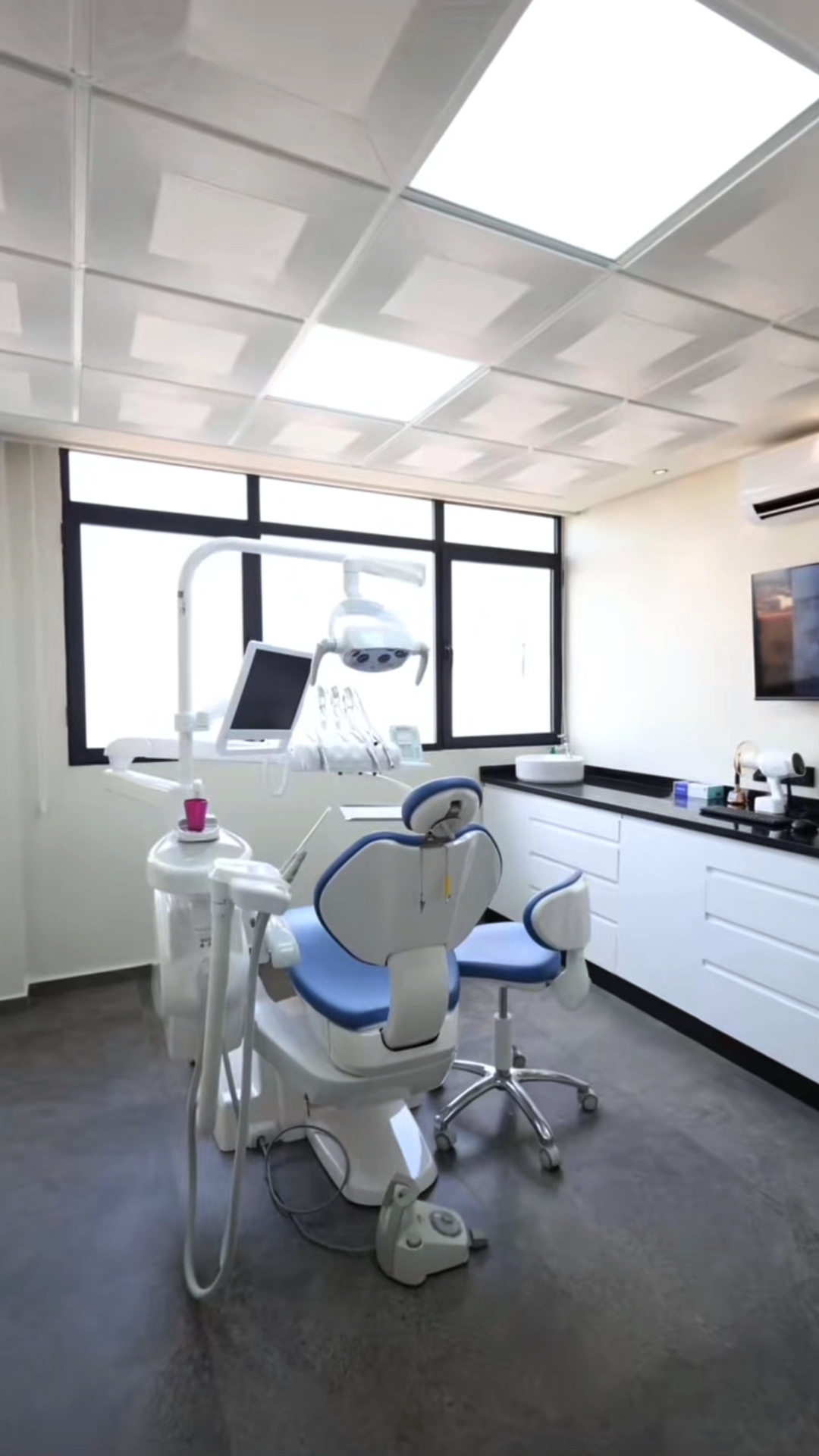 Clinic tour