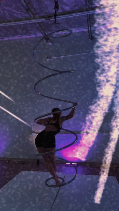 Pole dance