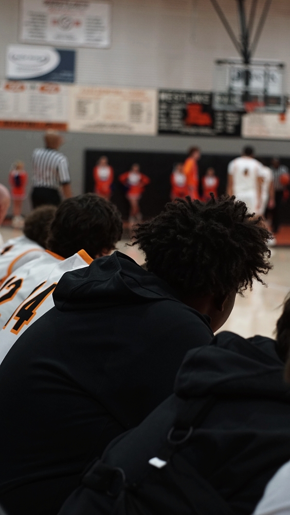 Basketball 