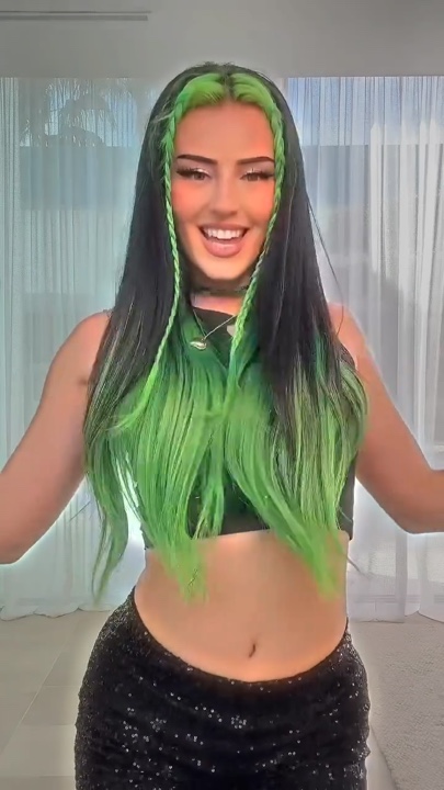 Clip de danse mini vlo