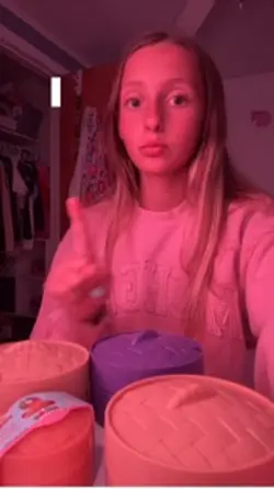 ASMR unboxing