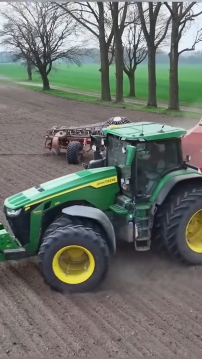 tractor