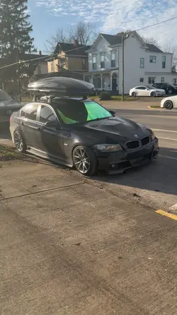 e90