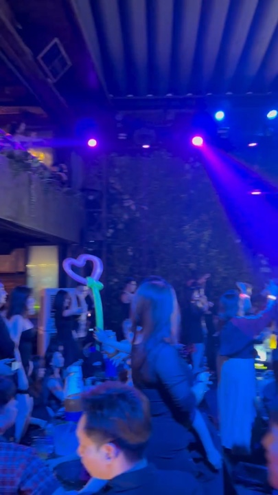 bar