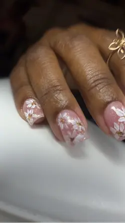 Nails flower