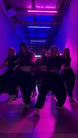 Dance classes 