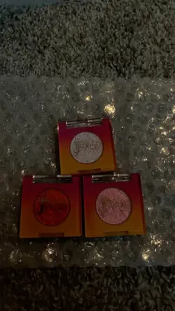 Eyeshadow
