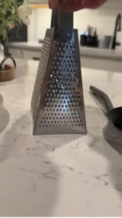 CHEESE GRATER