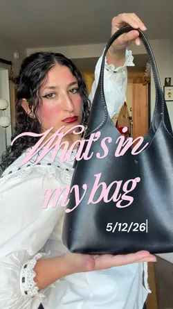 Whatsijnmybag