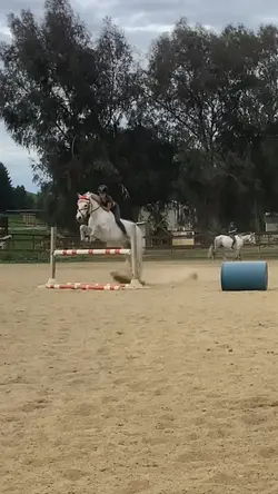 Bareback jumping 🫶