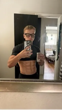 Big muscles 