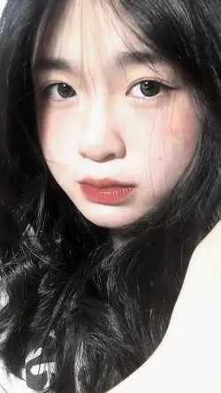 white blur