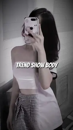 [2] Trend show body