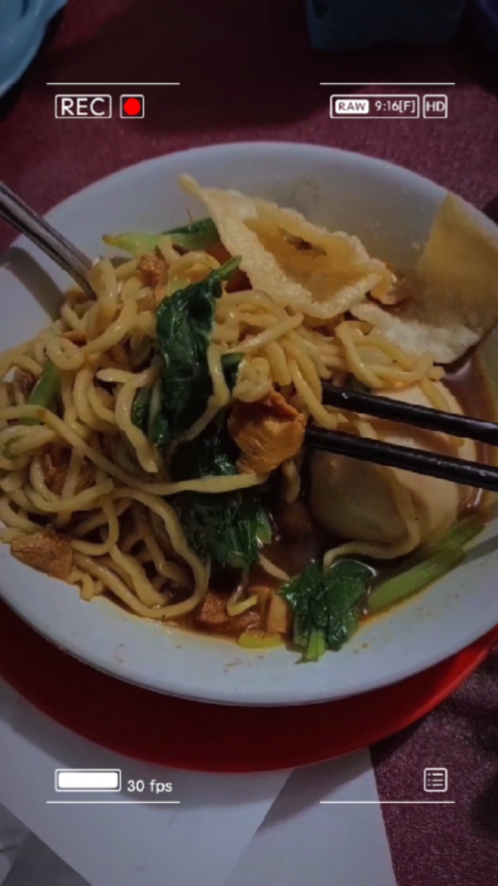 Makan Besar Guys