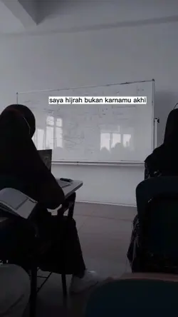 versi akhwat
