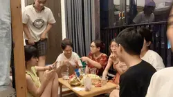 Chill bạn bè
