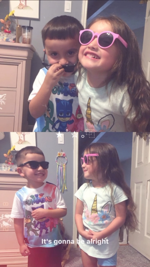 สองรูปปปป