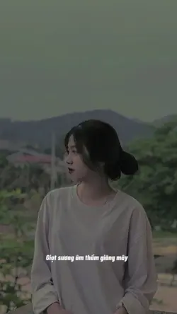 Rét đôi vai gầy 