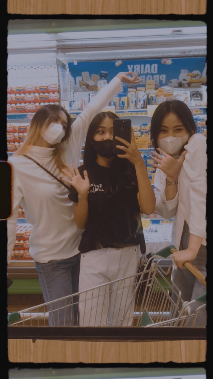 Vlog Bestie