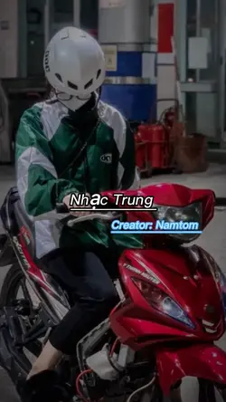 Nhạc Trung 