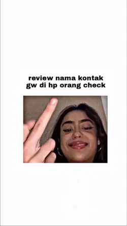 Nama kontak.
