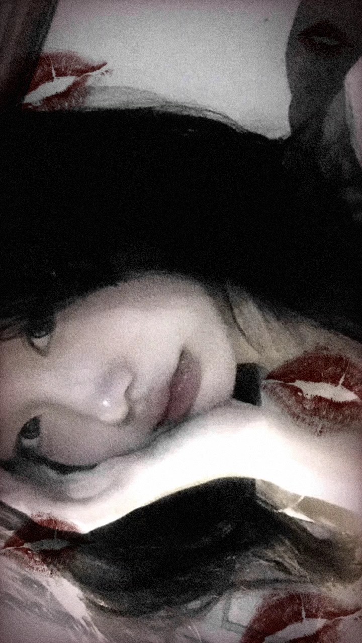 kiss