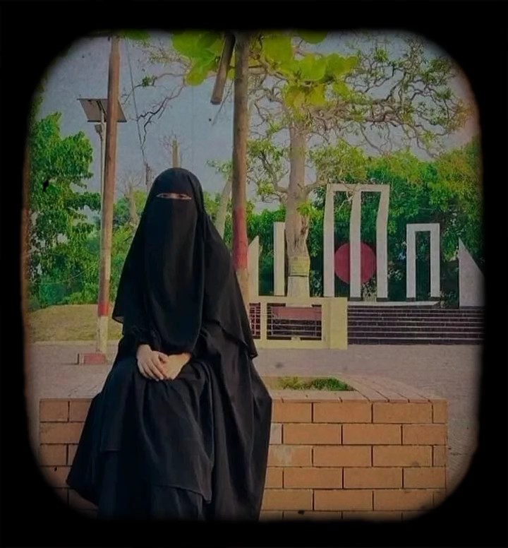 তুমি মেয়ে মানুষ  