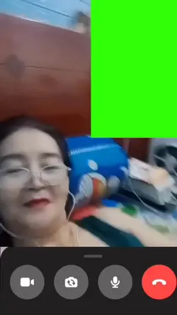 mẫu troll