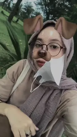 1 VIDEO 9 FOTO