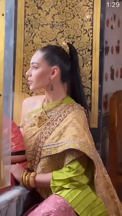 เธอหน่อเธอ