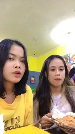 Makan sama bestie