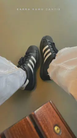 Karna Kamu Adidas🤭
