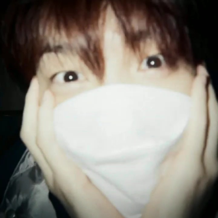 # 산타 말해줘