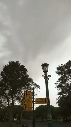 sesuatu di jogja