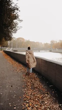 Đen trắng thành màu