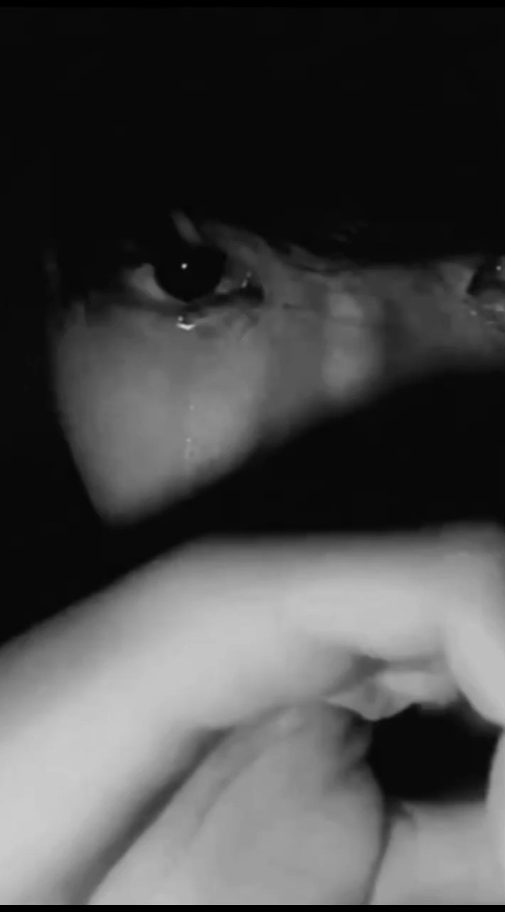 ហេតុអ្វីធ្វើដូចស្លាញ