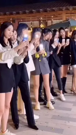 Mẫu Troll Bạn Bè