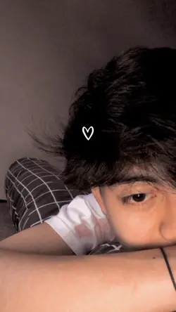 VERSI NGGAK BLUR