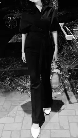 b&w